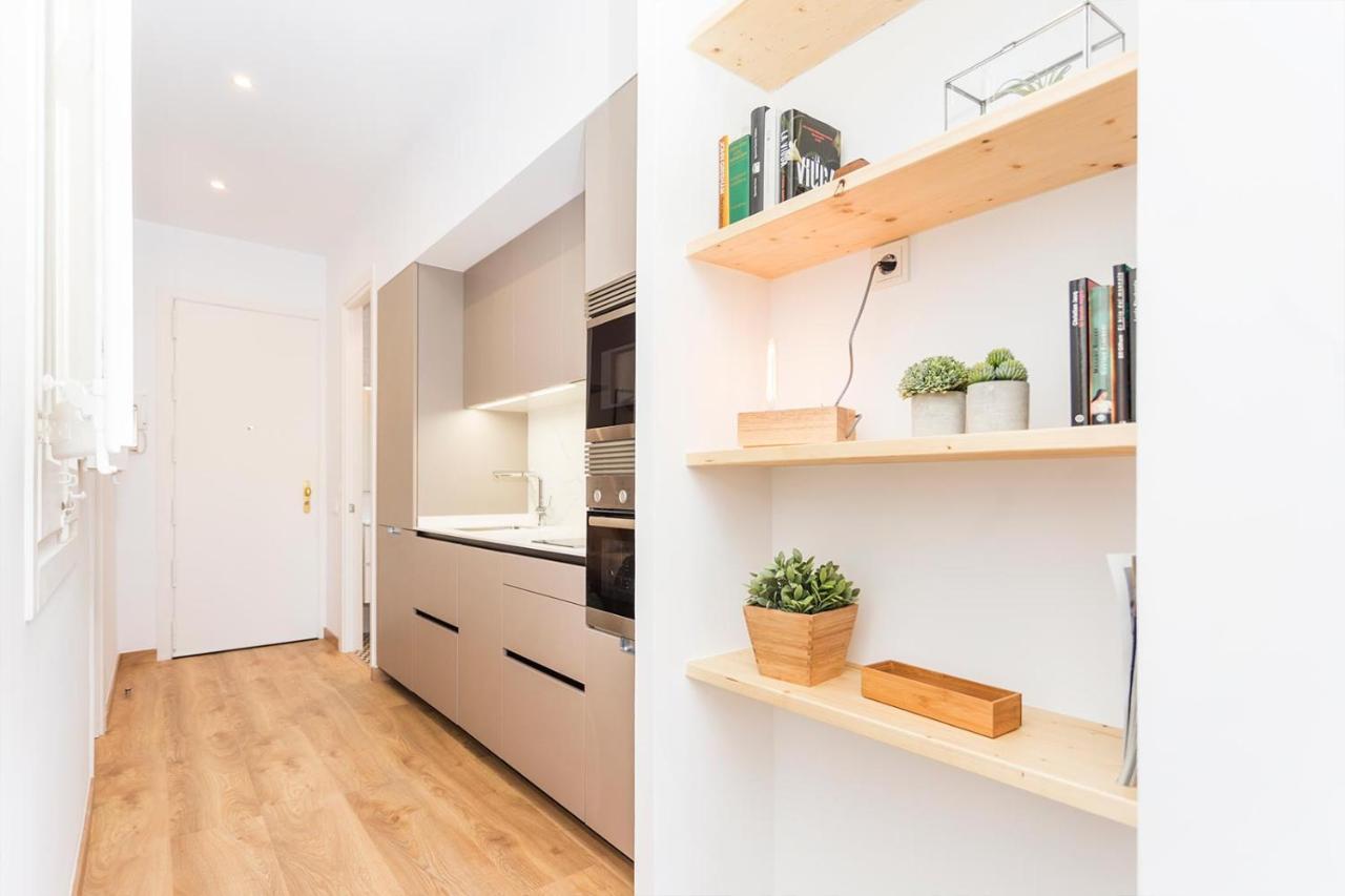 Cozy Apartment Close To Passeig De Gracia Barcelona Eksteriør bilde