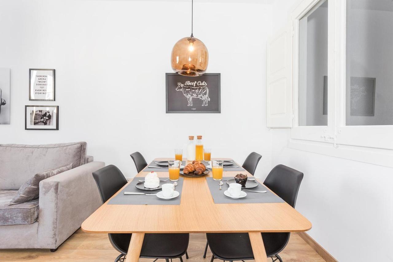Cozy Apartment Close To Passeig De Gracia Barcelona Eksteriør bilde