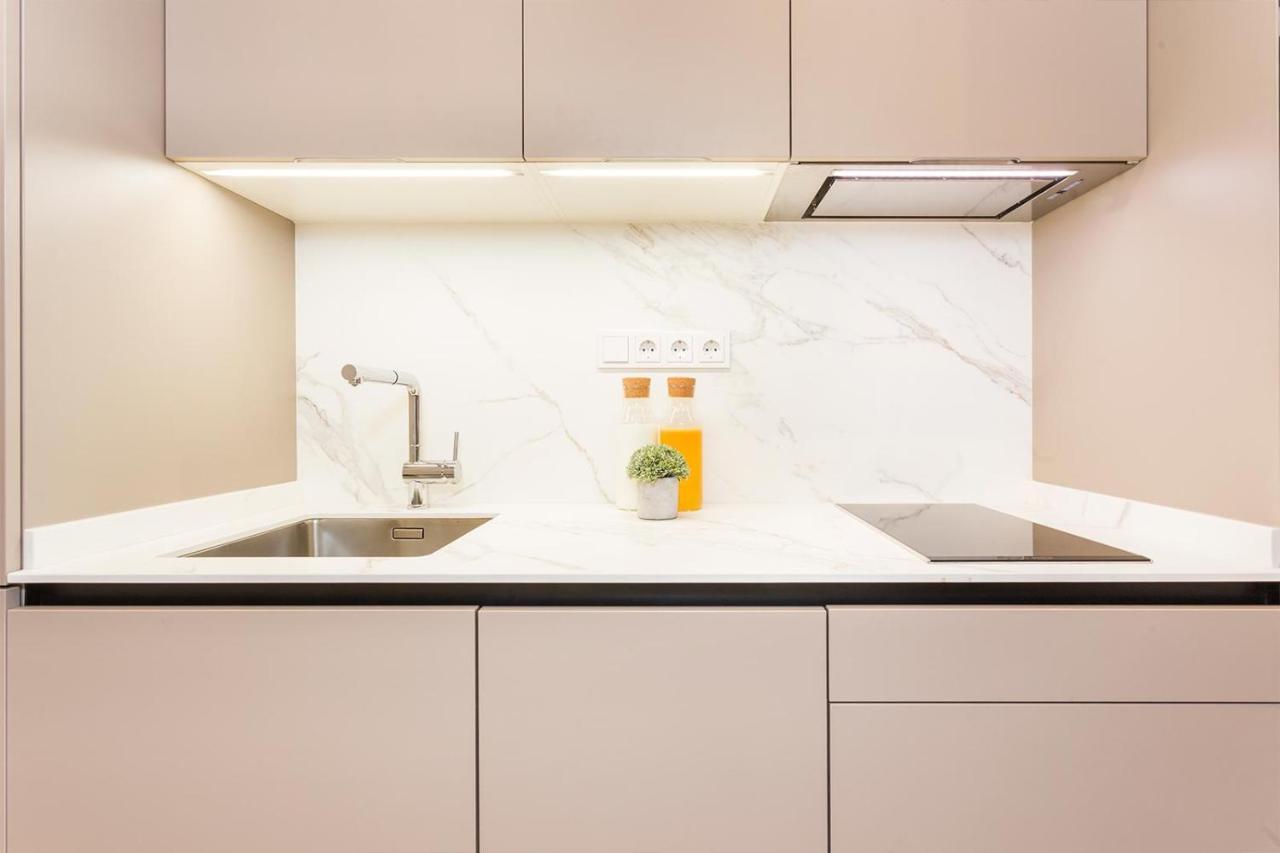 Cozy Apartment Close To Passeig De Gracia Barcelona Eksteriør bilde